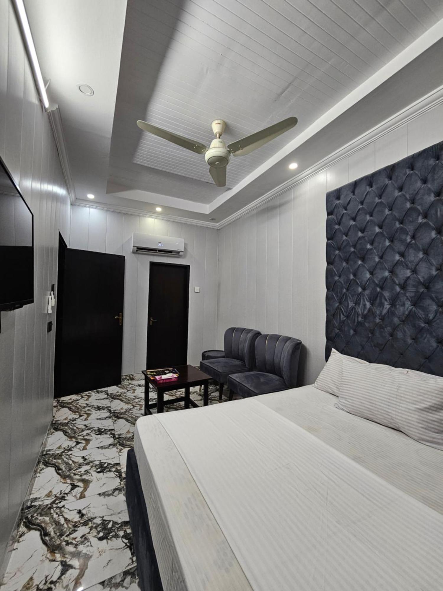 Hotel Tulip Inn, Gulberg Lahore Luaran gambar