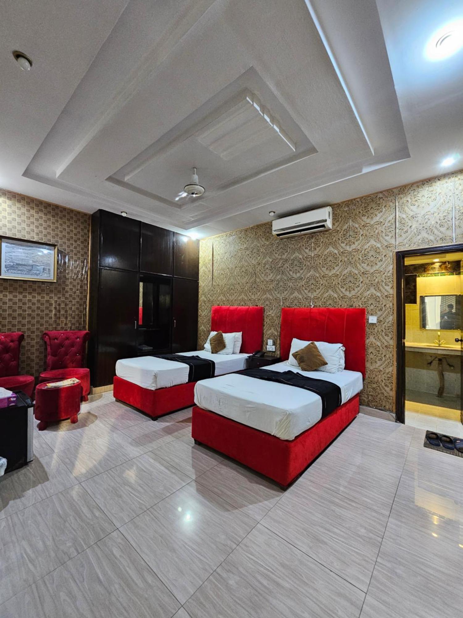Hotel Tulip Inn, Gulberg Lahore Luaran gambar