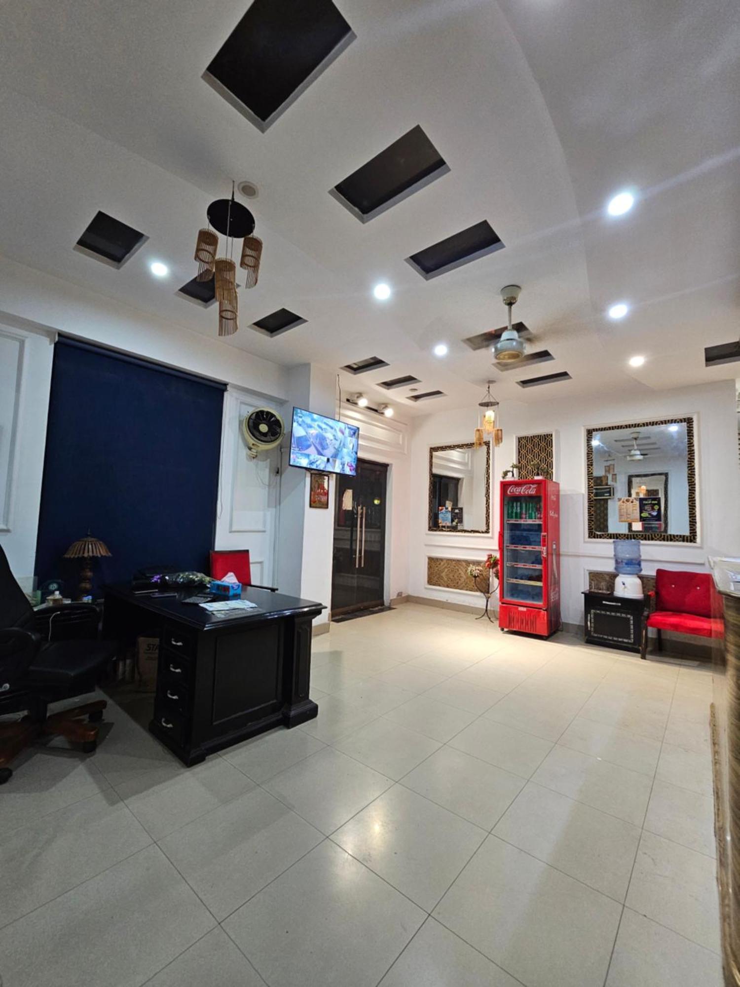 Hotel Tulip Inn, Gulberg Lahore Luaran gambar