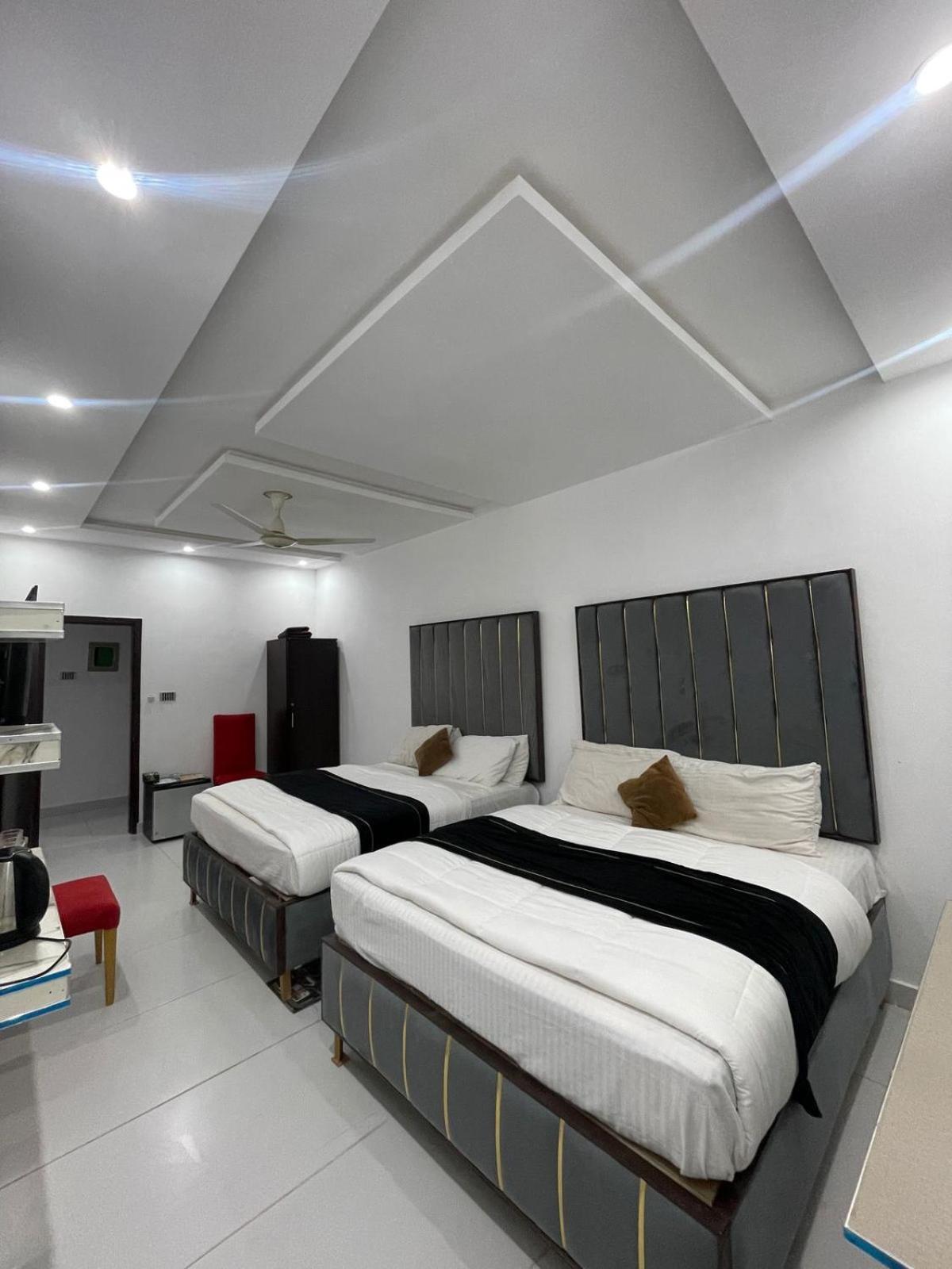 Hotel Tulip Inn, Gulberg Lahore Luaran gambar