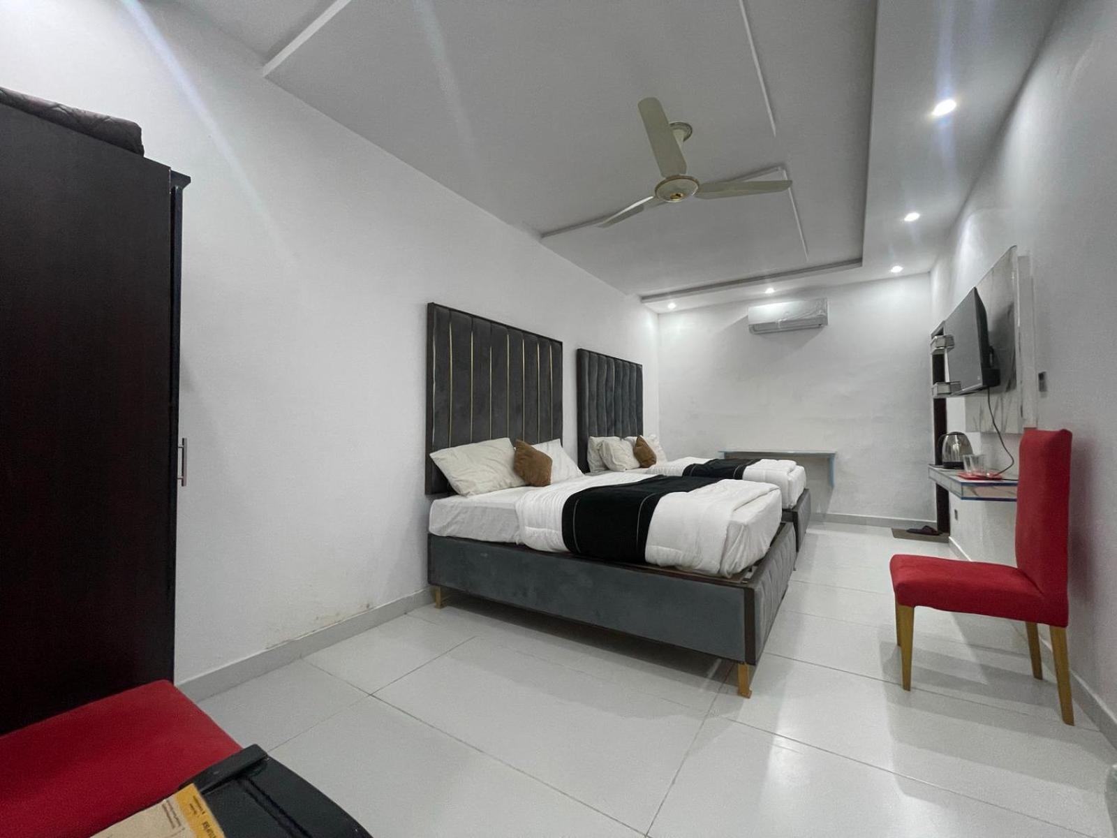 Hotel Tulip Inn, Gulberg Lahore Luaran gambar